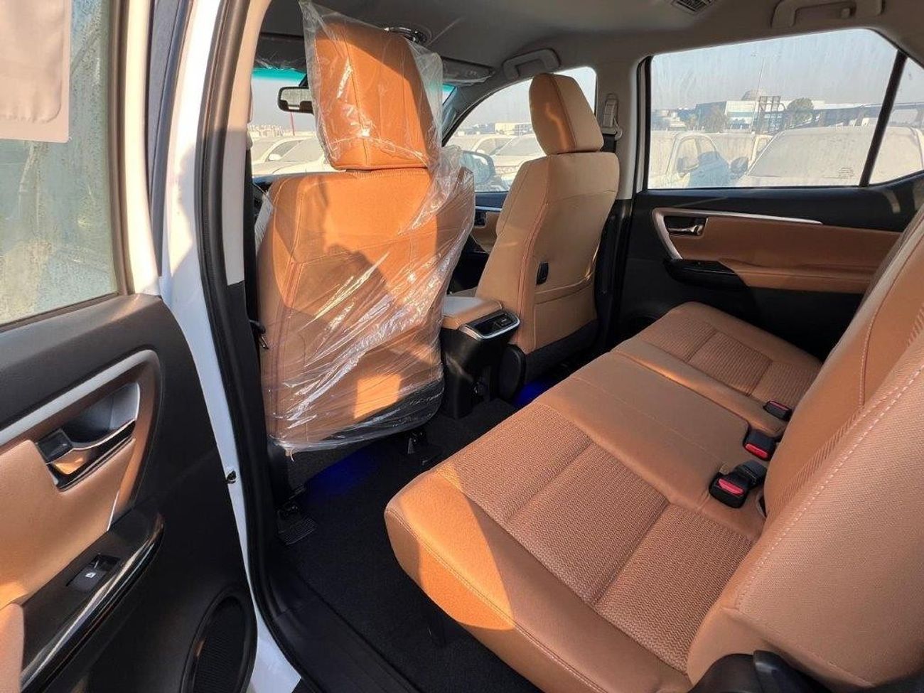 Toyota Fortuner 2.8L DIESEL A/T PADDLE SHIFT + RADAR GCC 2024 MODEL