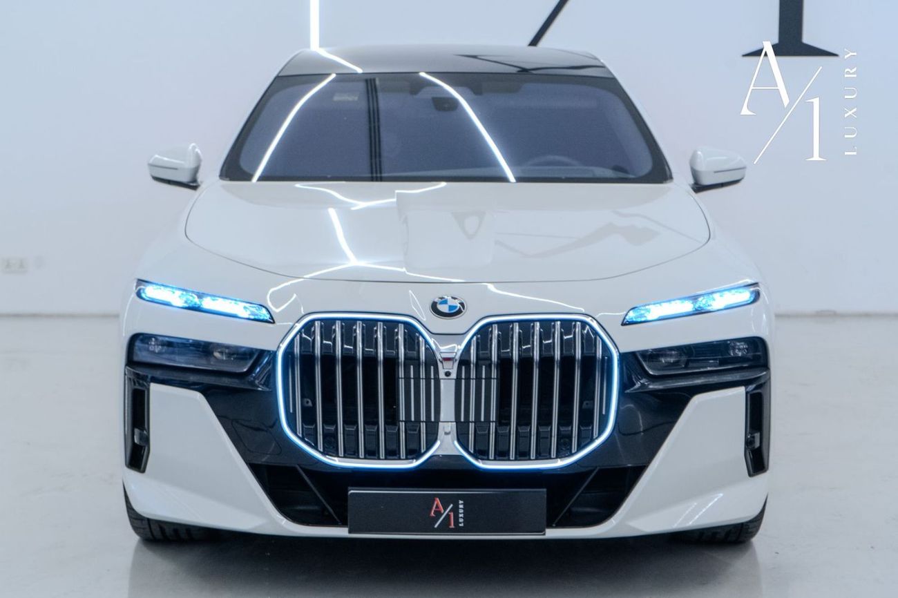 BMW 760Li xDrive M-Sport (563 HP) 2023 BMW 760i xDrive M-Sport, 2028 BMW Warranty + Service Pack, Fully Loaded