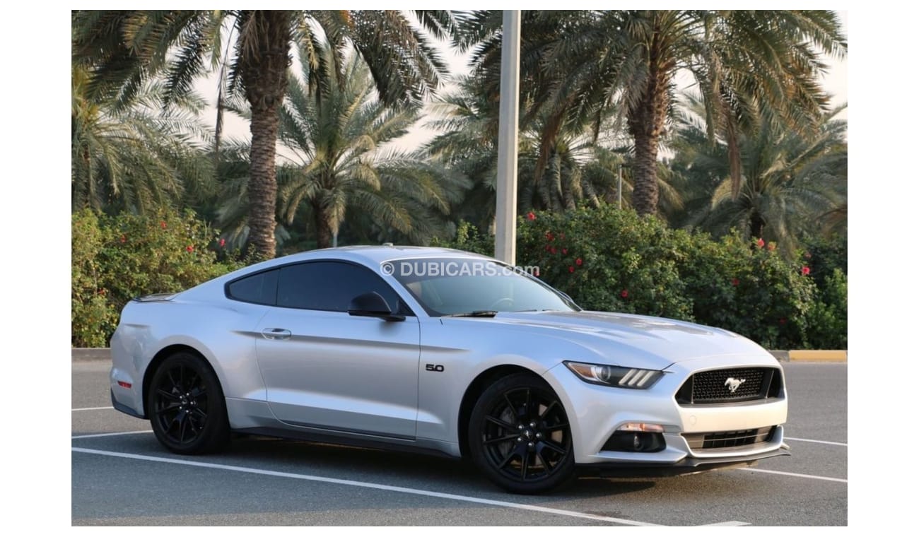 فورد موستانج GT بريميوم فورد موستنج GT 5.0  خليجي 2017  تشييكات وكاله صبغ وكاله بحاله ممتازه