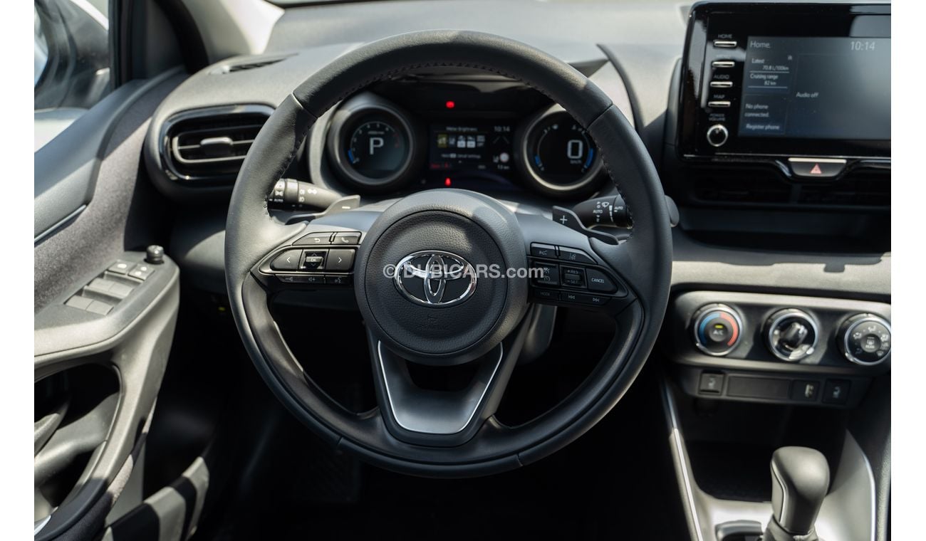 Toyota Yaris HATCHBAC 2022 model 1.5L