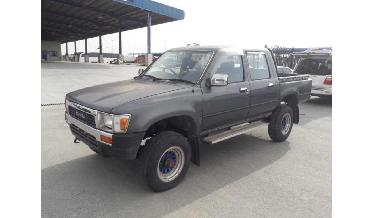 تويوتا هيلوكس Hilux Pick up RIGHT HAND  (Stock no PM 615 )