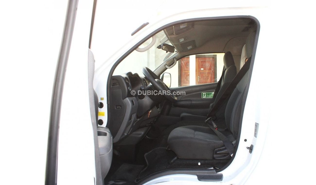 نيسان أورفان لوحة فان  سقف عالي نيسان اورفان هاي روف خليجي 2019 بحالة ممتازة