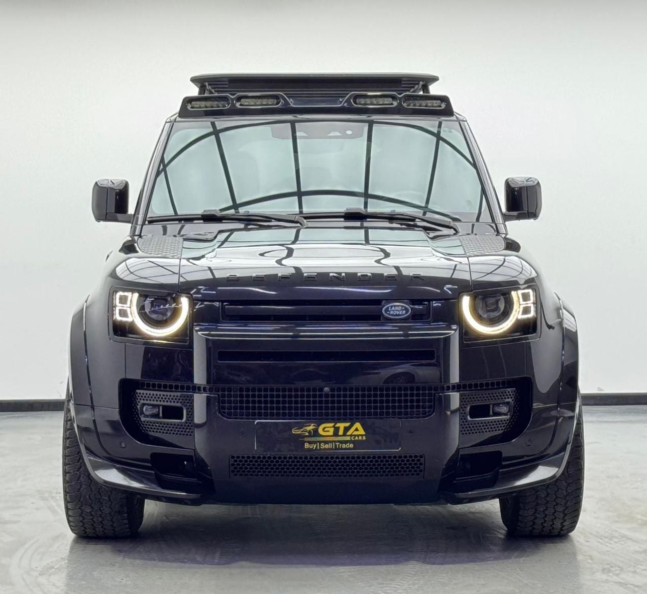 Land Rover Defender P300 110 X-Dynamic SE 2.0L (5 Seater) 2024 Land Rover Defender P300 SE, Land Rover Warranty+Service