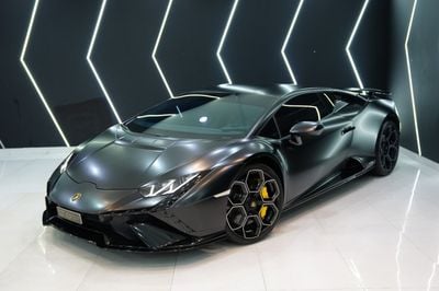 Lamborghini Huracan TECNICA LP 640-2, Carbon Interior, Lifting System, Apple CarPlay, Dealer Warr + Serv!