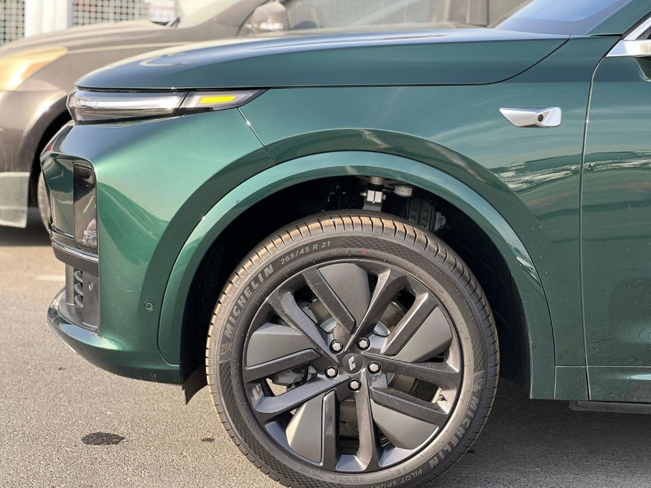 لي اوتو L7 LI AUTO L7 ULTRA MODEL 2024