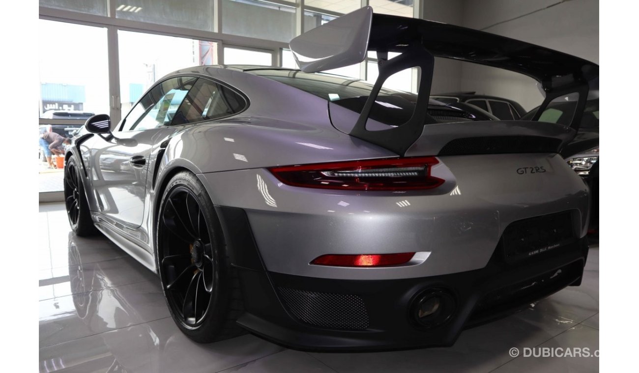 بورش 911 GT2 911 GT2 RS GCC warranty 2024