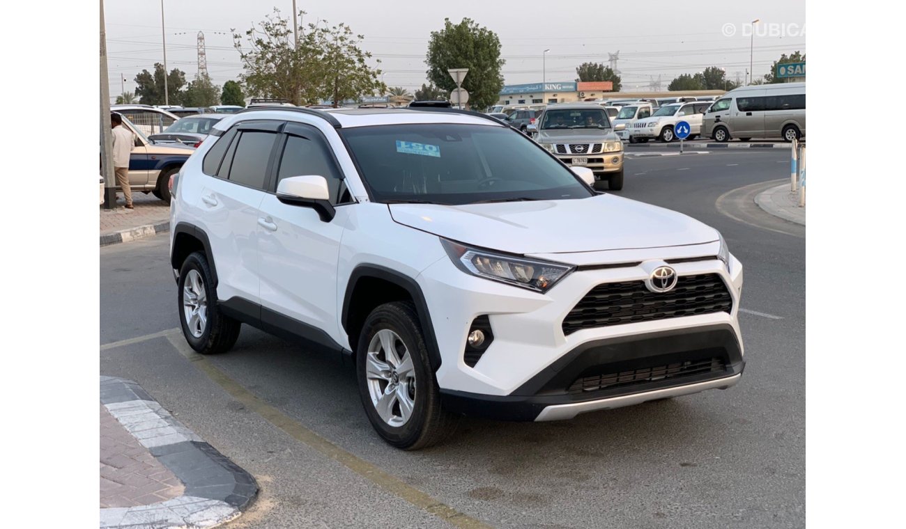 تويوتا راف ٤ 2021 TOYOTA RAV4 XLE IMPORTED FROM USA VERY CLEAN CAR INSIDE AND OUTSIDE FOR MORE INFORMATION CONTAC