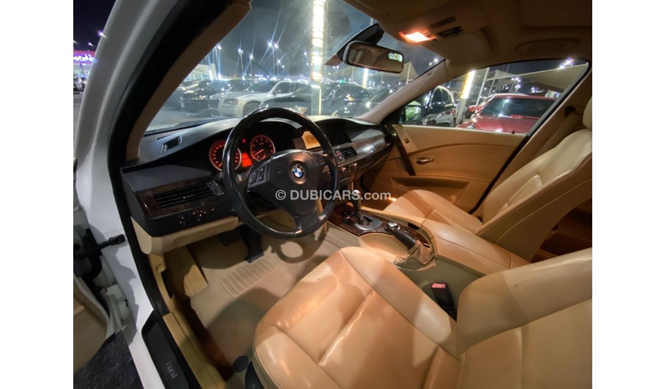 بي أم دبليو 525 BMW 525i , GCC, full option, low mileage, in excellent condition
