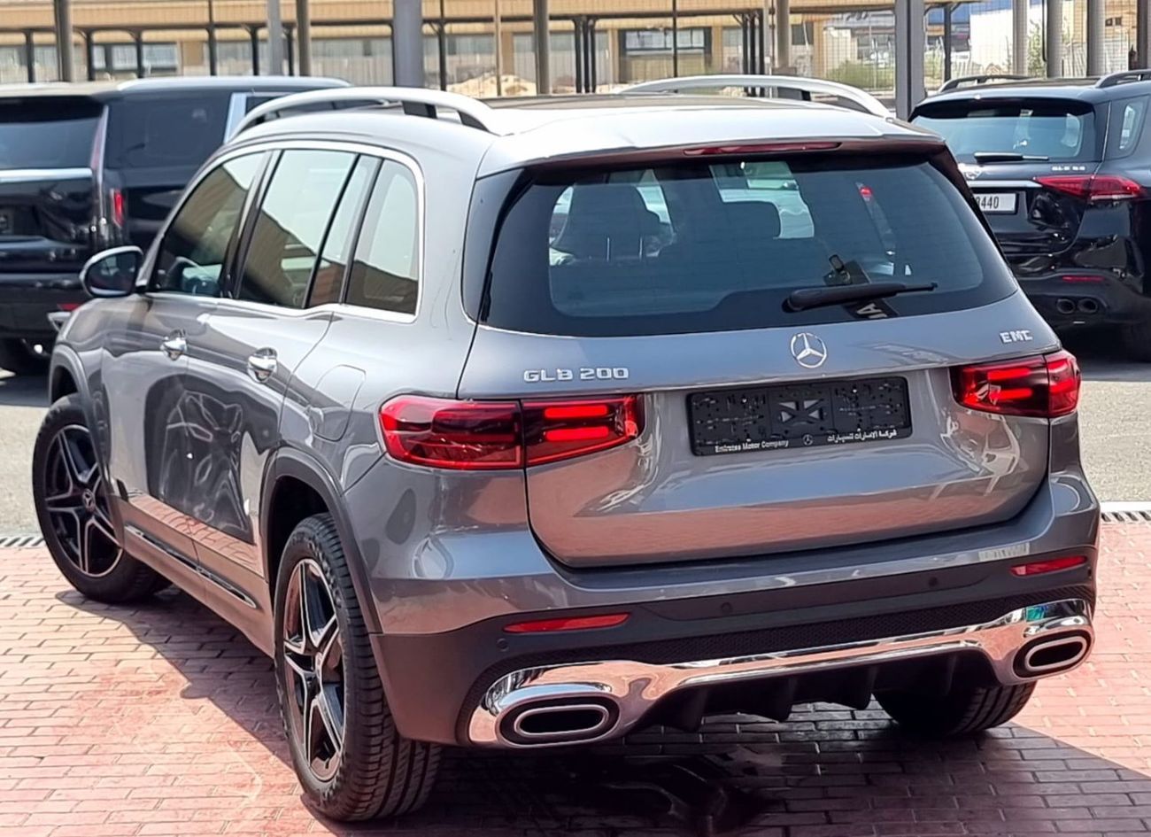 مرسيدس بنز GLB 200 AMG SUV 7 Seater Under Warranty 2025 GCC