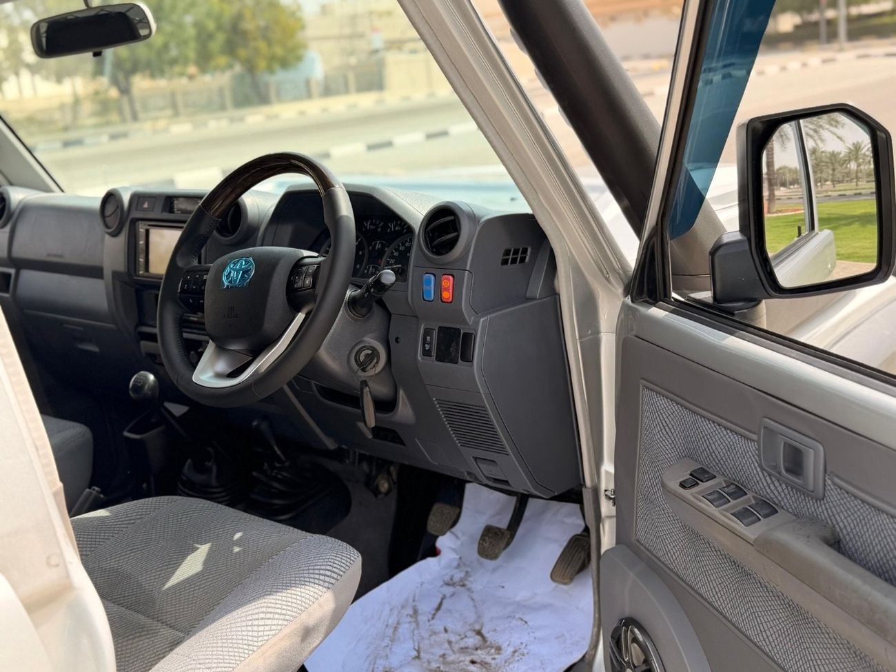 Toyota Land Cruiser 79 series