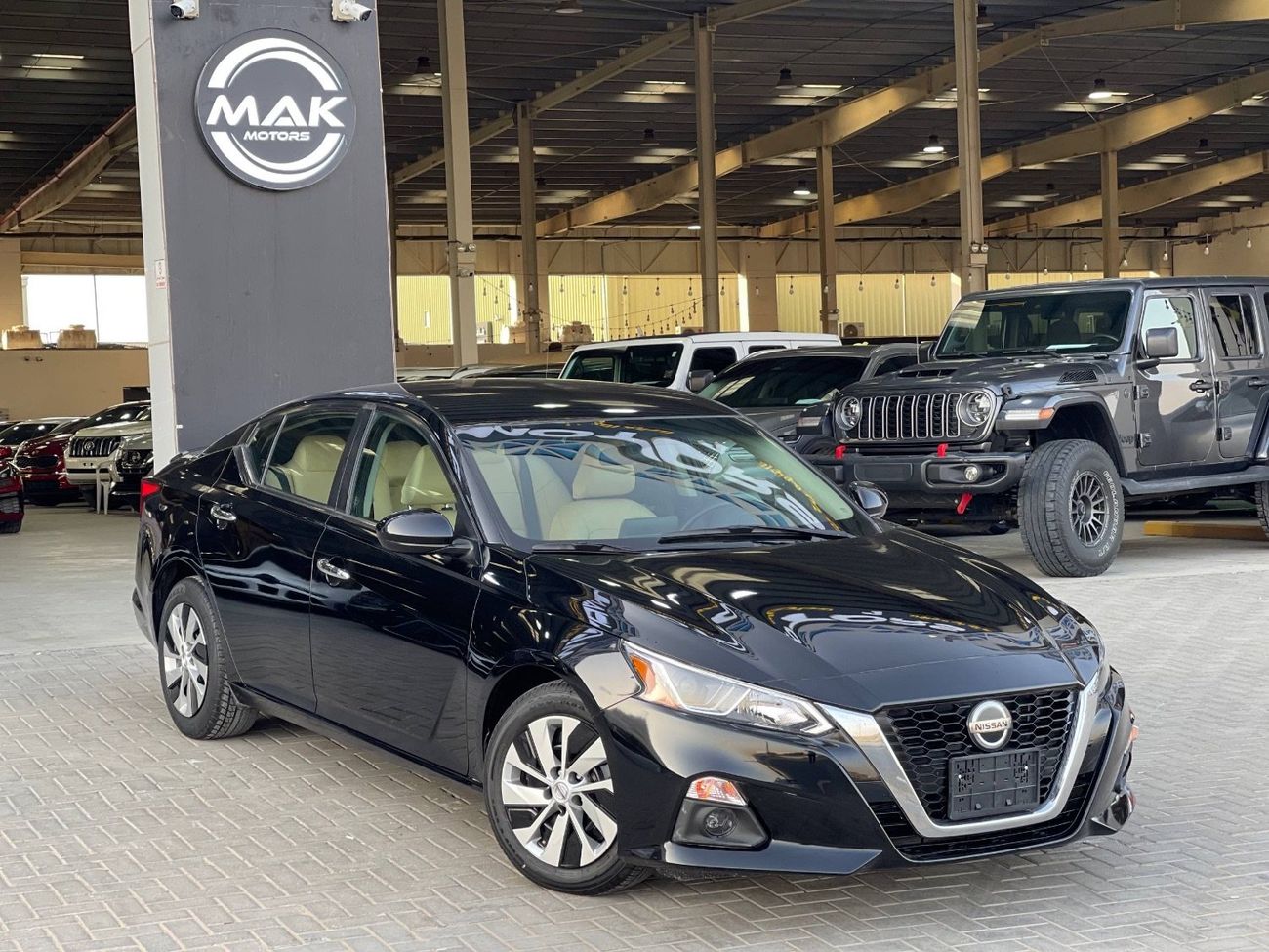 نيسان ألتيما SV 2.5L