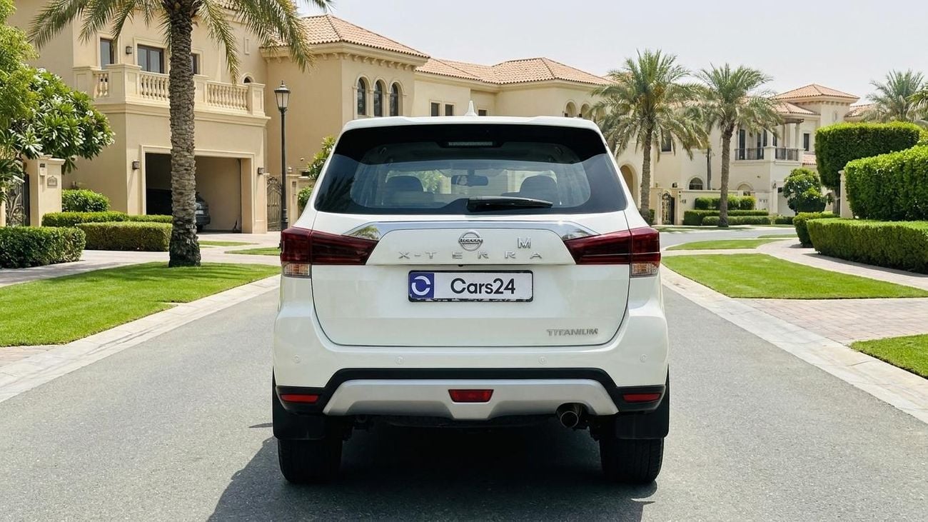 نيسان إكستيرا TITANIUM كارس24 هي سوق ضخم للسيارات المستعملة موثوق ومضمون ٪كارس24 هي سوق ضخم للسيارات المستعملة موثوق ومضمون