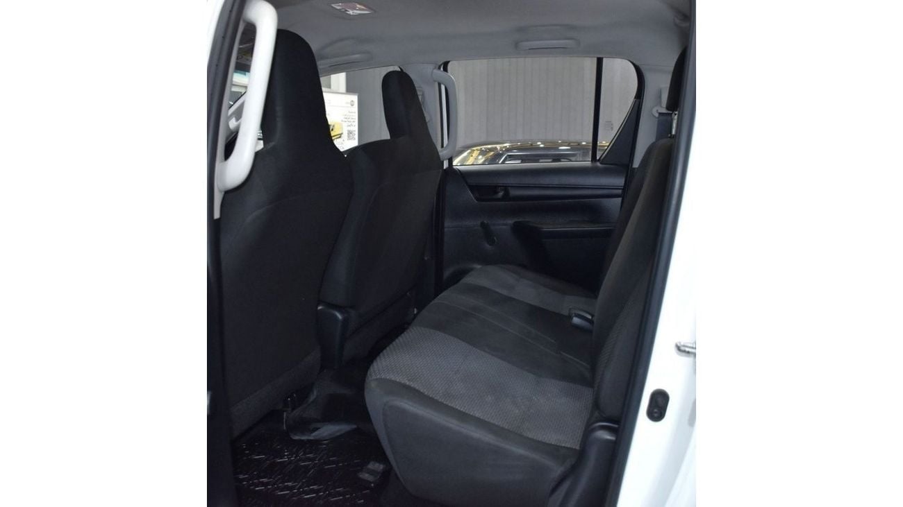 Toyota Hilux EXCELLENT DEAL for our Toyota Hilux 2.7 VVT-i ( 2021 Model ) in White Color GCC Specs