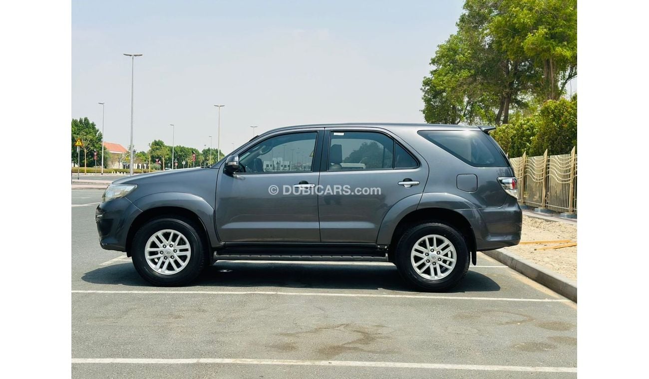 Toyota Fortuner 60th Anniversary 1210 PM || FORTUNER 2.7L V4 4WD || GCC || 60YEAR EDITION || AVAILABLE ON 0% DP