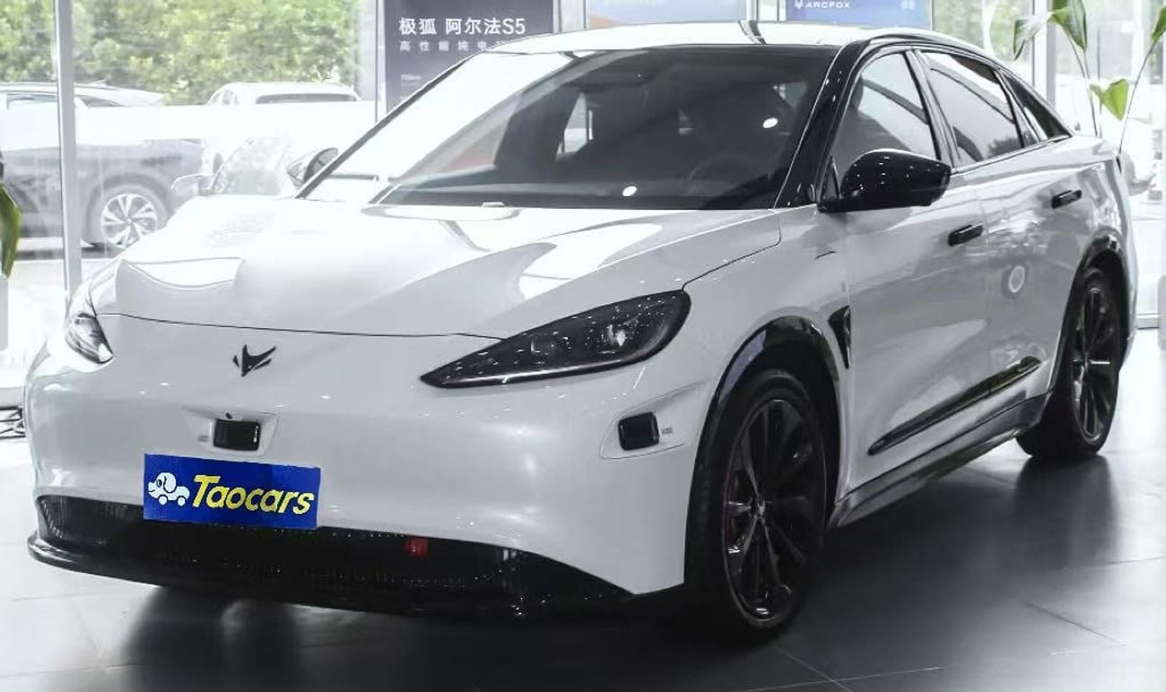 BAIC A 1 ARCFOX Alpha S AWD Pioneer Edition