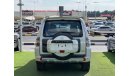 Mitsubishi Pajero GLS Highline Top Mitsubishi Pajero GLS 3.8L 2014 GCC