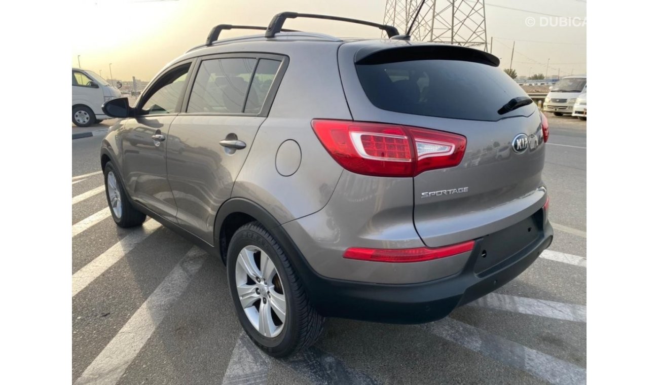 كيا سبورتيج 2013 KIA SPORTAGE 2.4L / MID OPTION