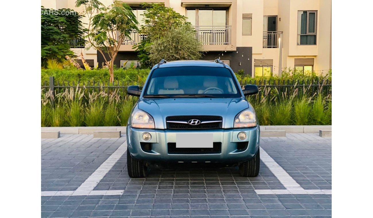 Hyundai Tucson Tucson SE || GCC || V6 || 4WD || Very Well Maintained