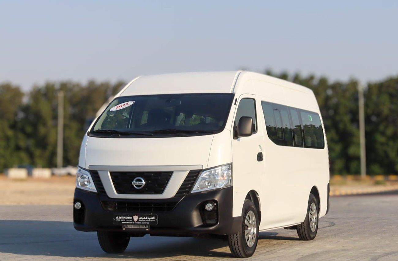 Nissan Urvan Microbus 2.5L M/T Petrol Nissan Urvan 2022 -GCC- accident-free  2.5L-13 seats, excellent condition