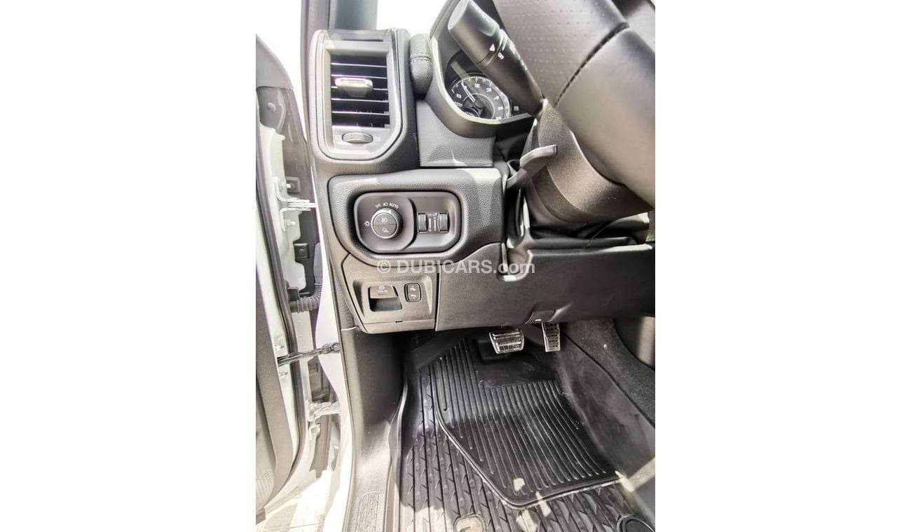 RAM 1500 Dodge RAM Sport  GT - 2022- White