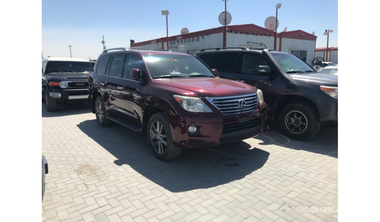 لكزس LX 570 ‏لكزز 570 موديل 2008 وارد امريكا بحالة نظيفة