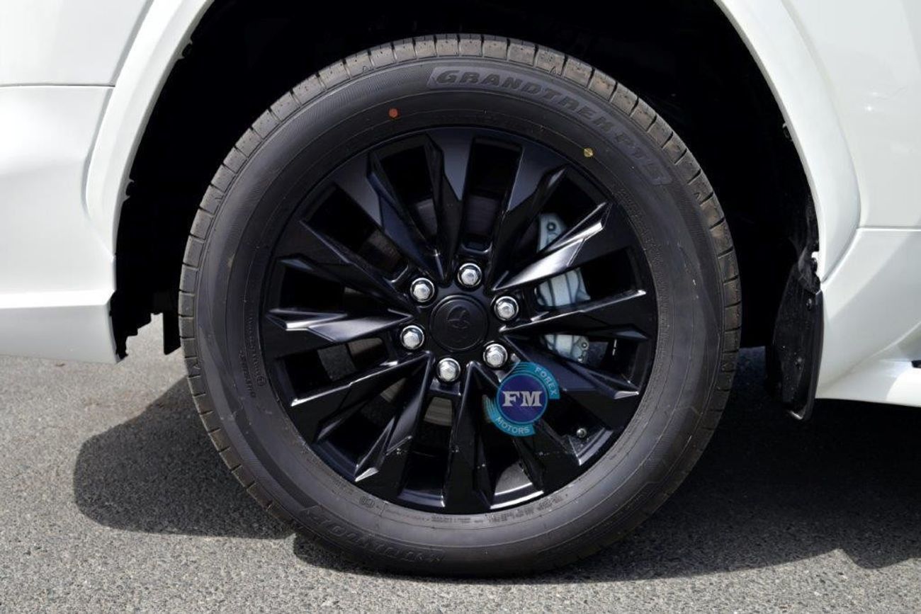 Toyota Land Cruiser 300 GXR 3.3L Diesel Twin Turbo 7 Seat Automatic