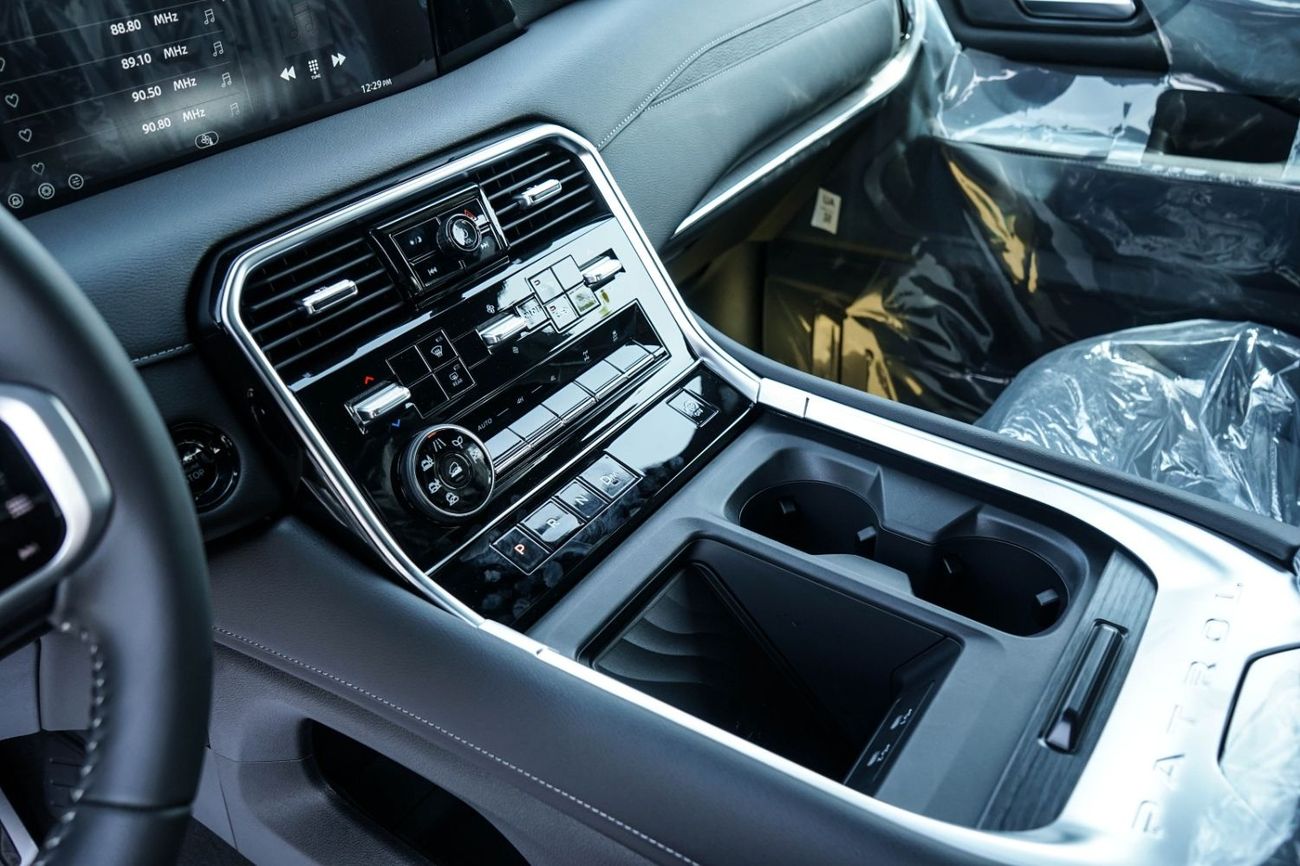 نيسان باترول NISSAN PATROL Y63 3.5L PETROL 4WD LE T2 AUTO