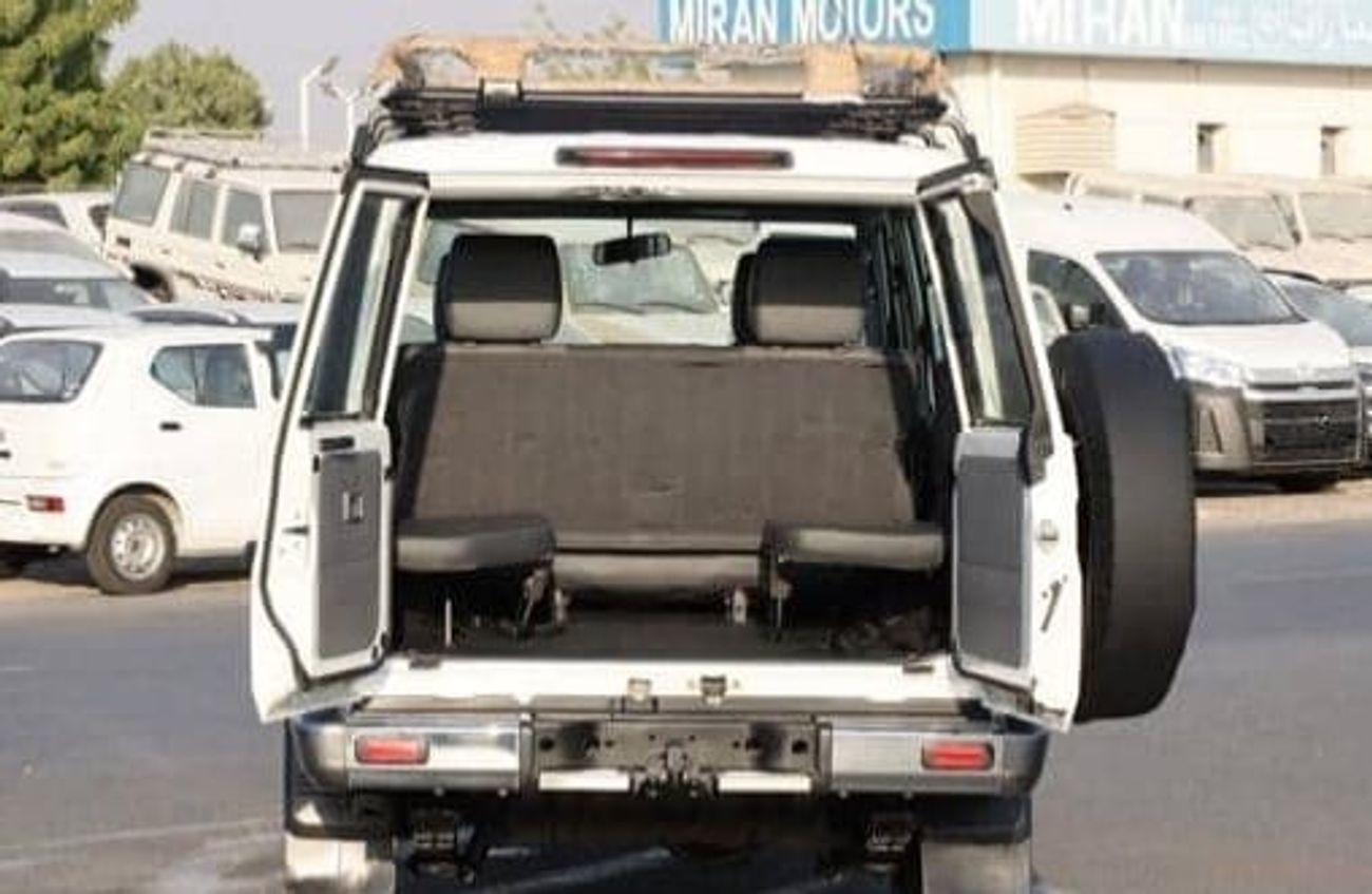 Toyota Land Cruiser 70 2016 Diesel RHD Full Option 5 Doors 4.5 Turbo 1VD Very Clean And Perfect Condition