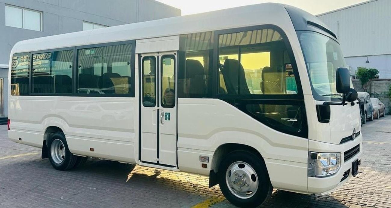 تويوتا كوستر 4.0L DIESEL 23 SEATER MANUAL TRANSMISSION