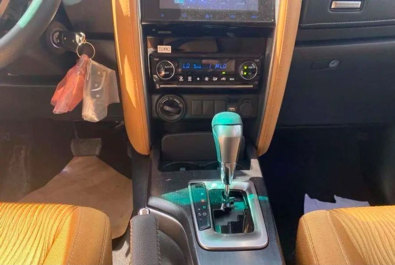 Toyota Fortuner VXR
