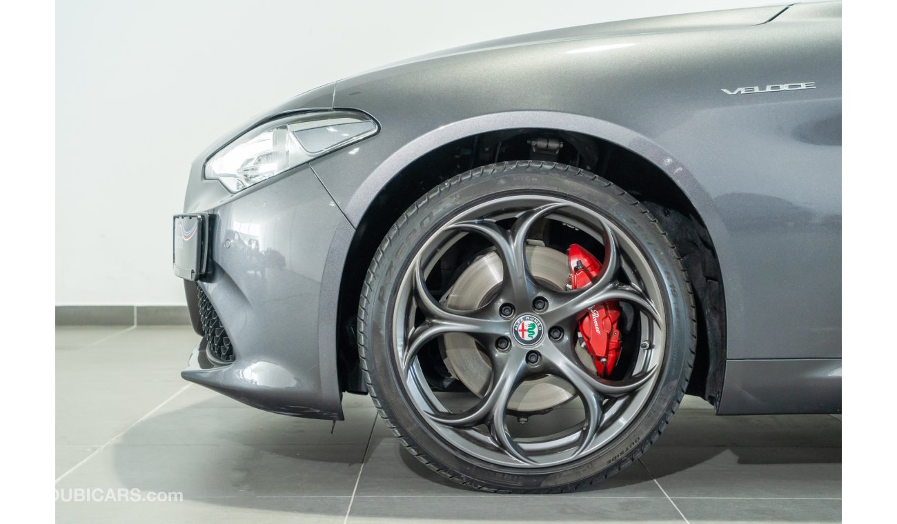 ألفا روميو جوليا 2019 Alfa Romeo Giulia Veloce Q4 / 5yrs, 120k kms Warranty & Service