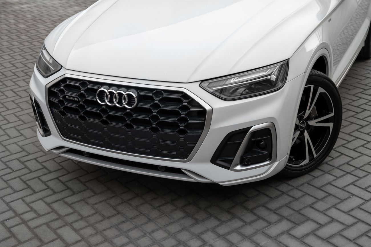 أودي Q5 Q5 S-Line | 2,546 P.M | 0% Downpayment | Impeccable Condition!