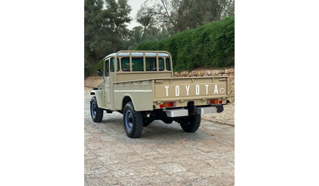 Toyota Land Cruiser Pick Up Land Cruiser Pickup