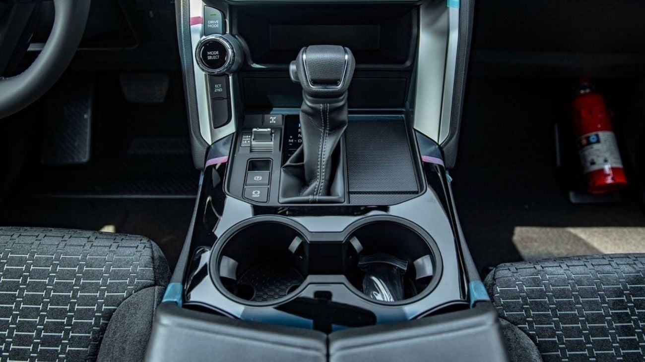 تويوتا لاند كروزر Toyota Land Cruiser LC300 GXR 3.3D AT MY2024