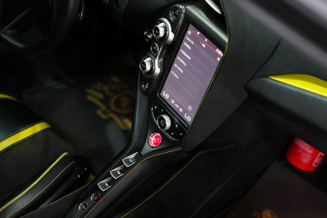 مكلارين 720S Performance Package, Carbon Aero Pack, Kline Exhaust, Bowers N Wilkins, Warranty Till 12/2026!!