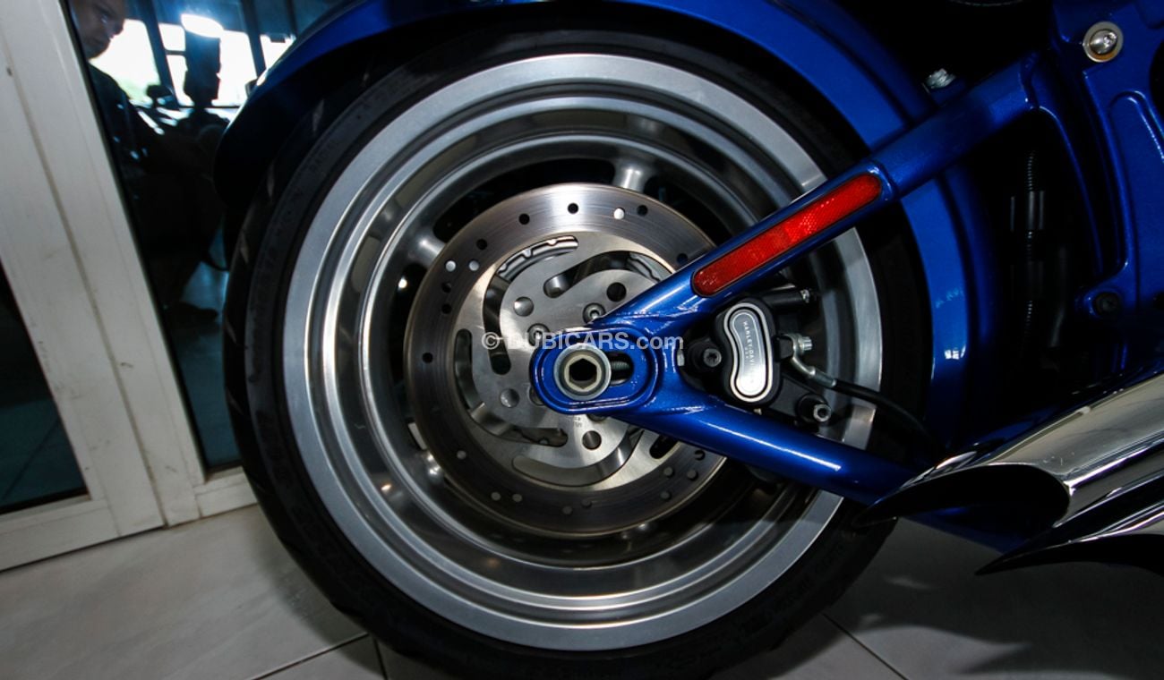 Harley-Davidson Rocker C