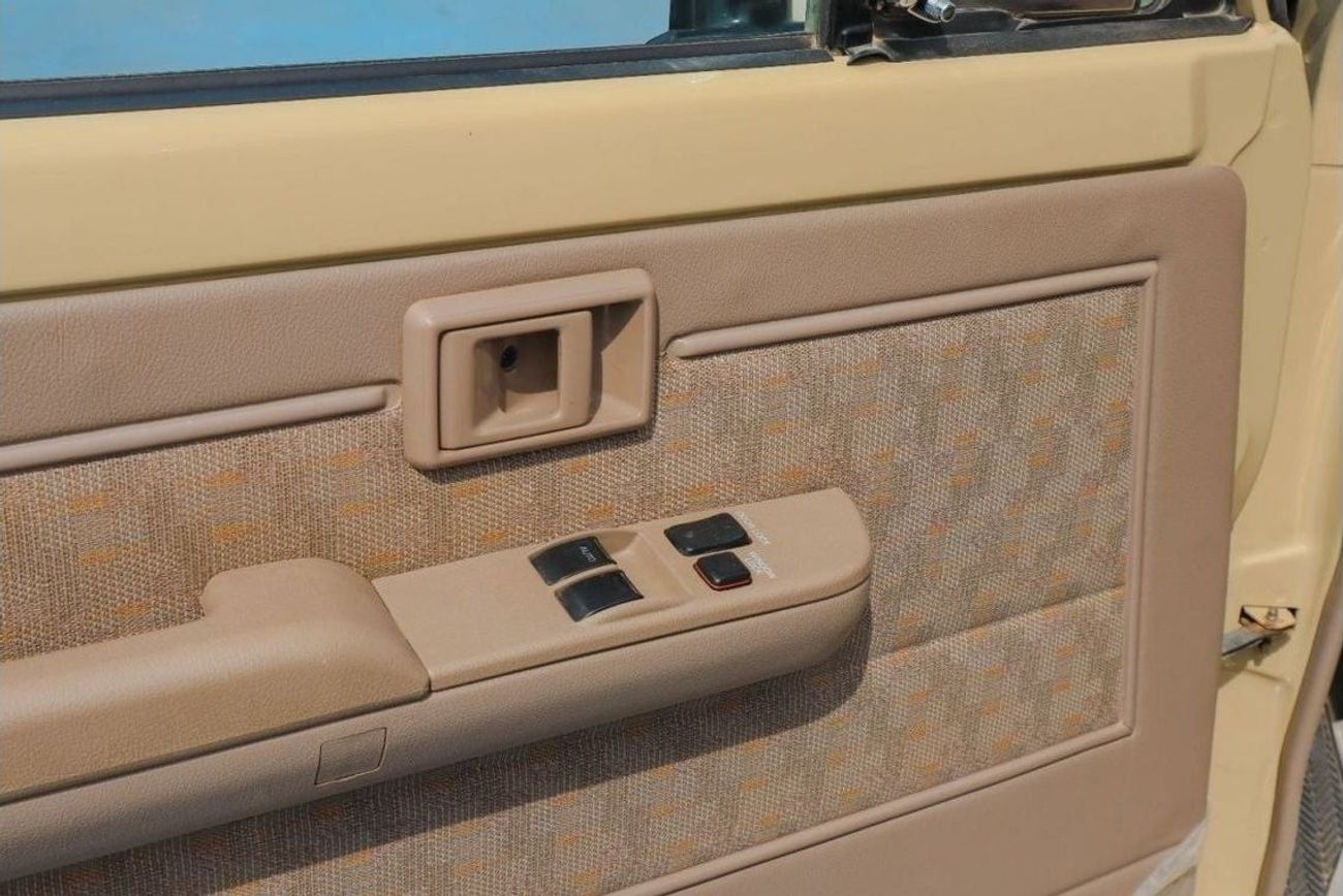 Toyota Land Cruiser Pick Up Land cruiser single cabin model 2009 4.0L LX 24 VALVE