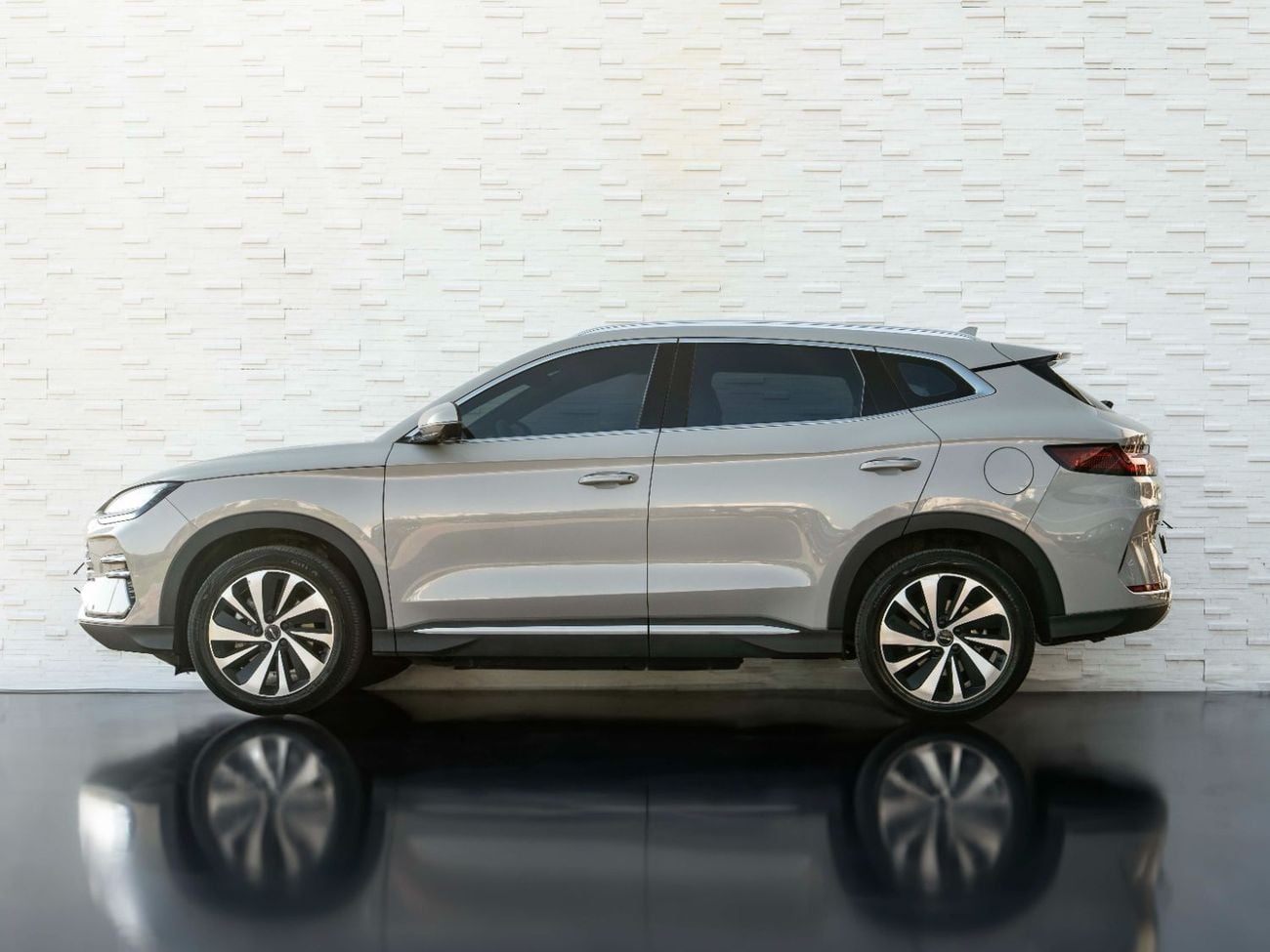 بي واي دي سونغ بلس Premium