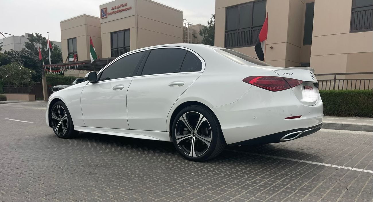 مرسيدس بنز C 300 Base