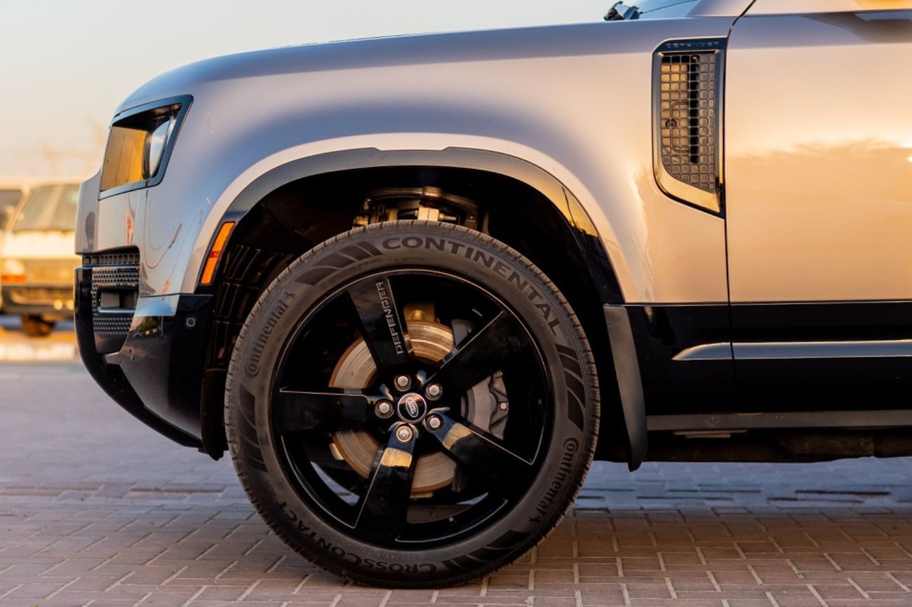 لاند روفر ديفندر P400 110 SE 3.0L (5 Seater) EXPORT PRICE