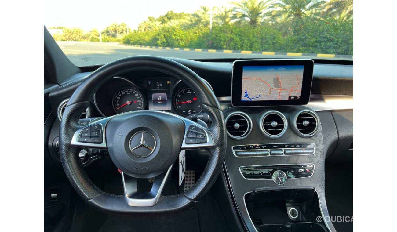 Mercedes-Benz C 200 AMG Pack C200 AMG 2015 GCC FULLY LOADED // ORIGINAL PAINT// ACCIDENTS FREE