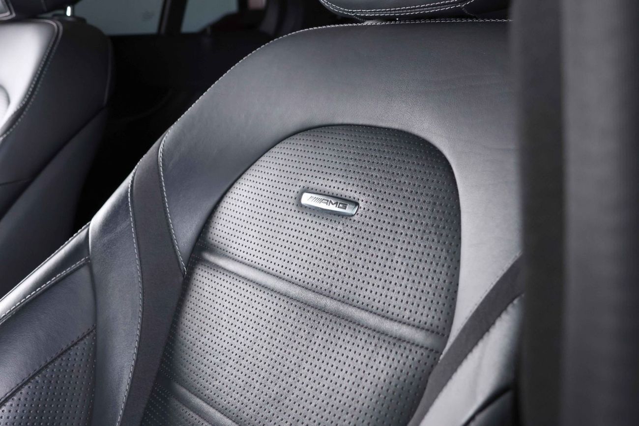 Mercedes-Benz C 63 AMG Std 4.0L Sedan 2017-MERCEDES BENZ C63 AMG-FULL SERVICE HISTORY-IMMACULATE CAR