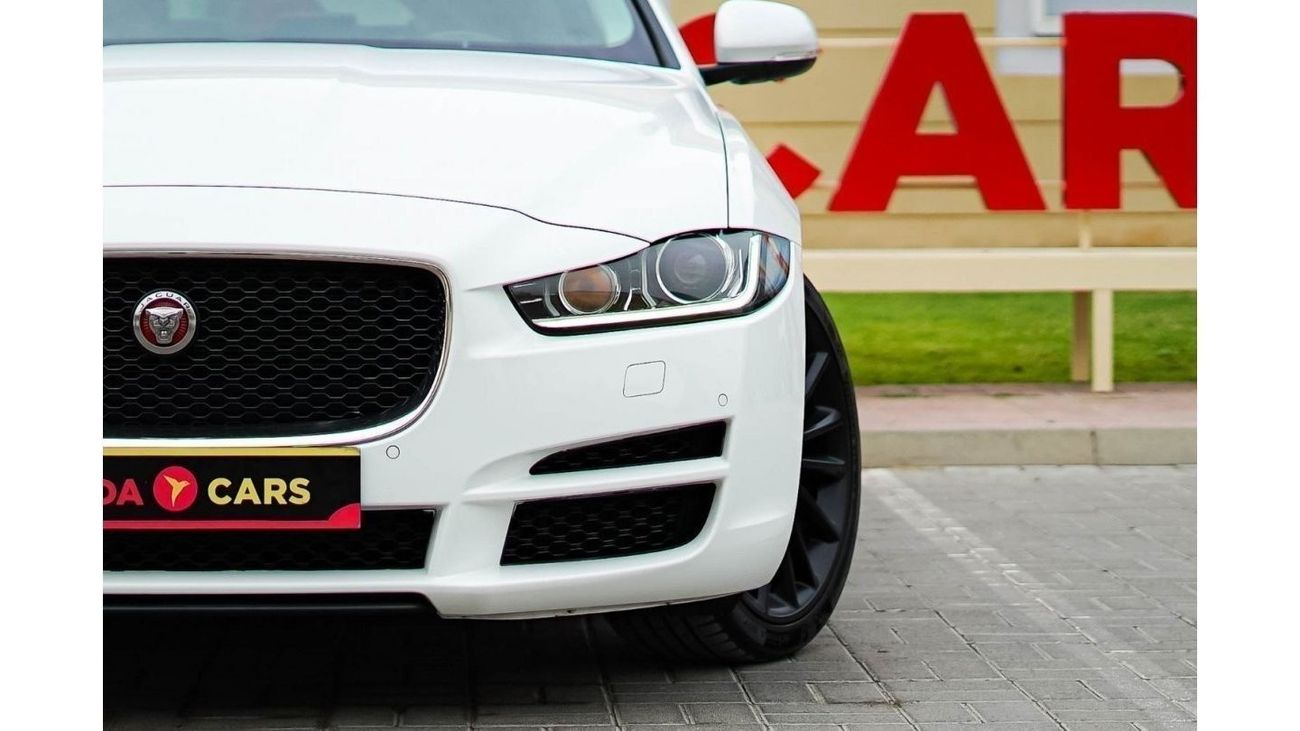 Jaguar XE Prestige
