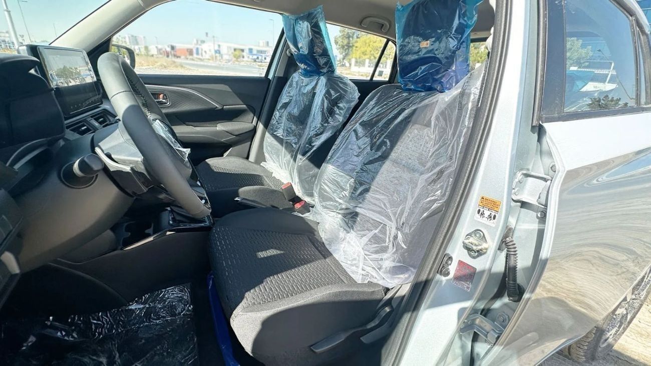 سوزوكي سويفت GLX Suzuki Swift 1.2L CVT 2025 • Petrol • Automatic