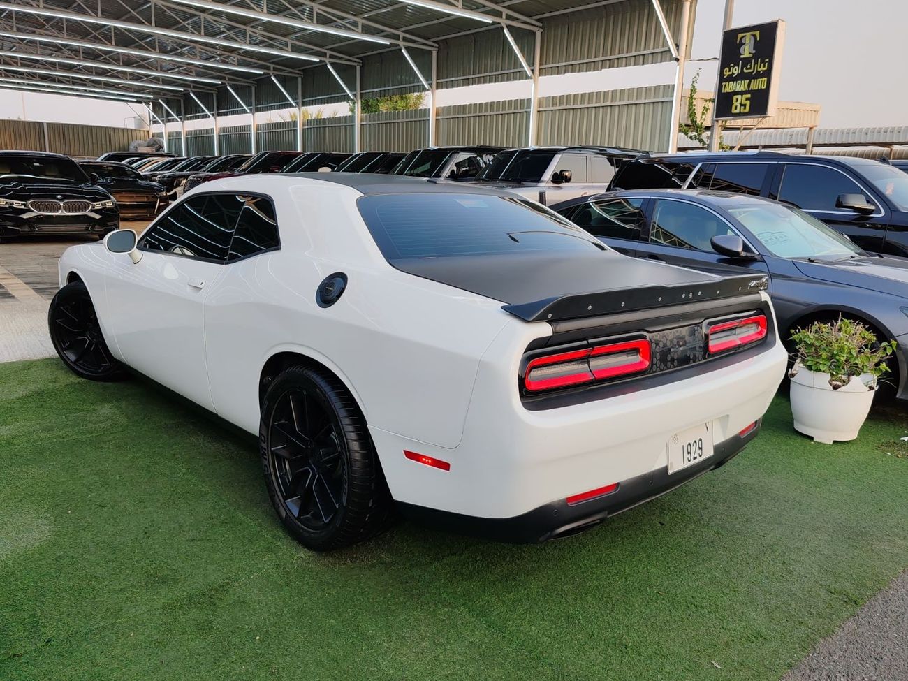 دودج تشالينجر R/T بلس شايكر Warranty one year