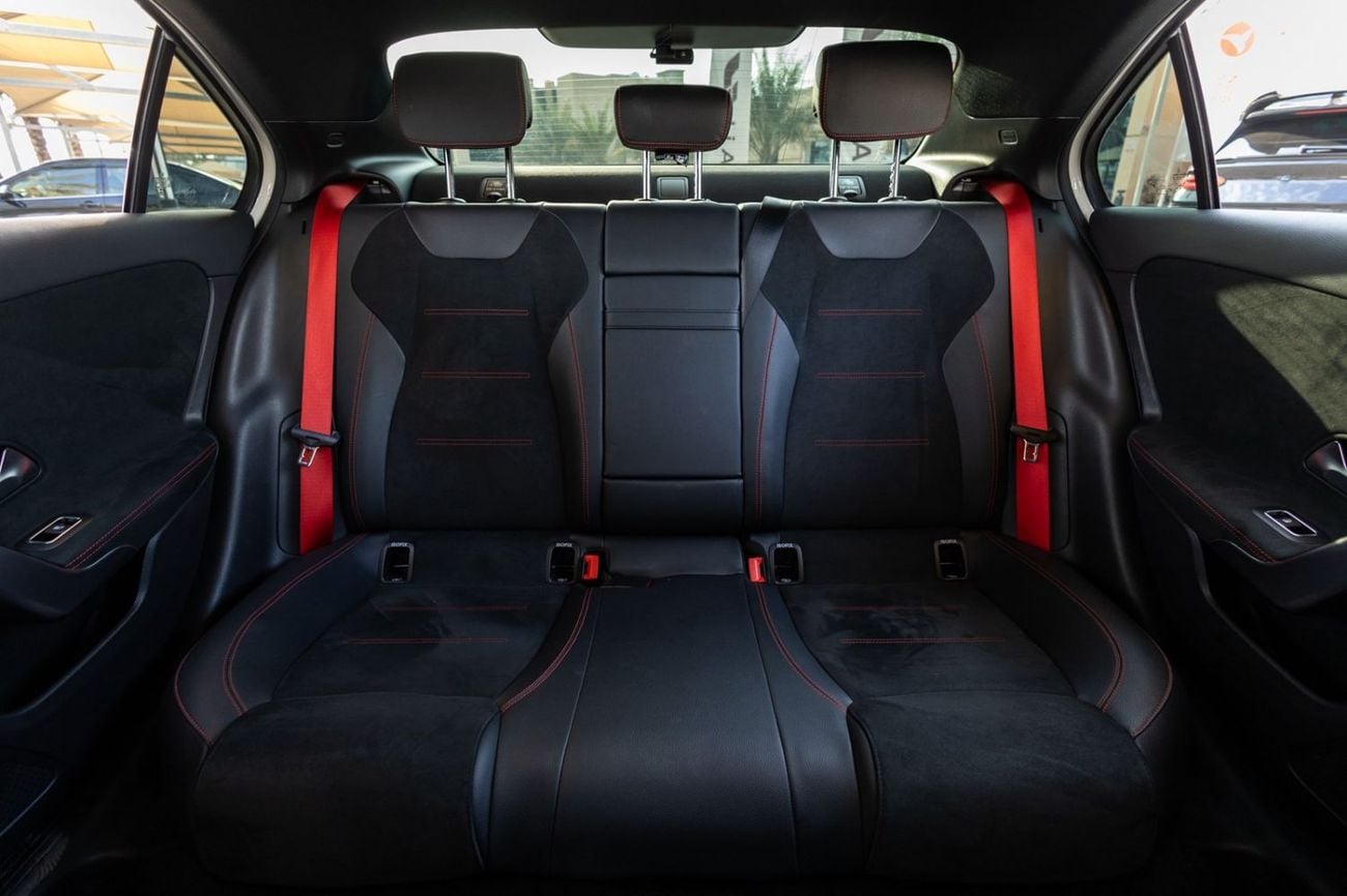 Mercedes-Benz A 35 AMG Std 2.0L Mercedes-Benz A-Class 35 AMG 2023 Korean specs | Warranty
