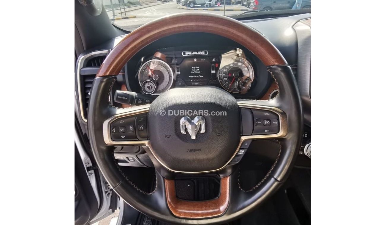 رام 5500 Dodge RAM Longhorn - 2022 - White