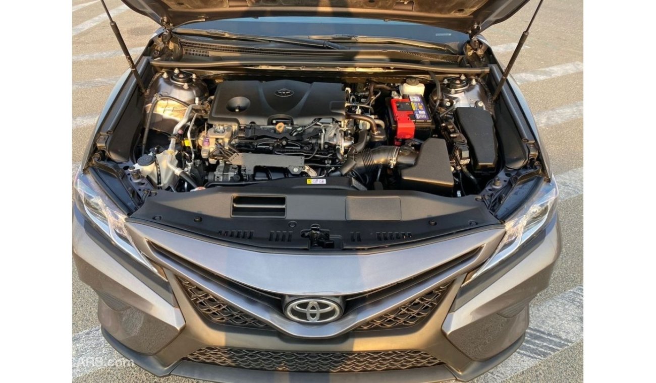 Toyota Camry 2018 TOYOTA CAMRY SE / MID OPTION