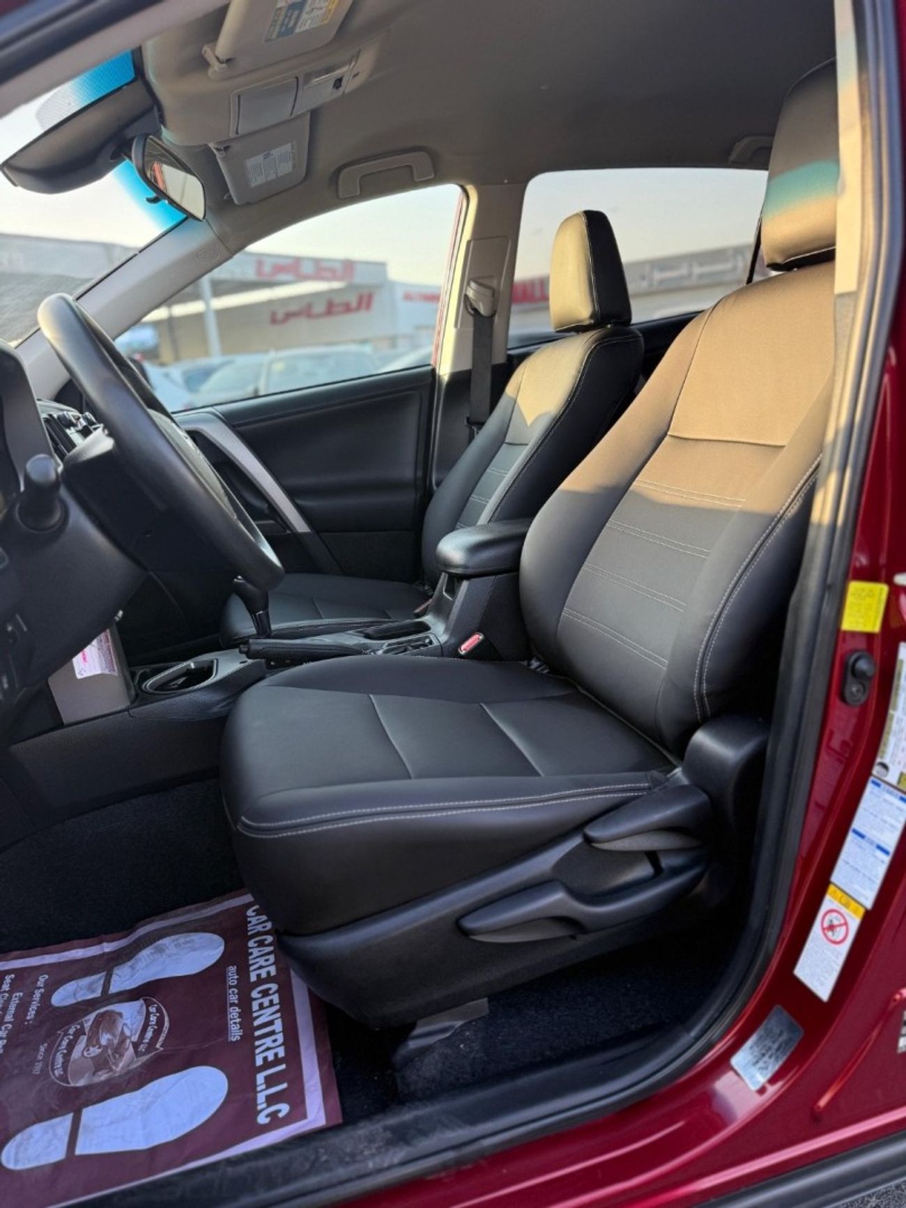 Toyota RAV4 4WD leather seats