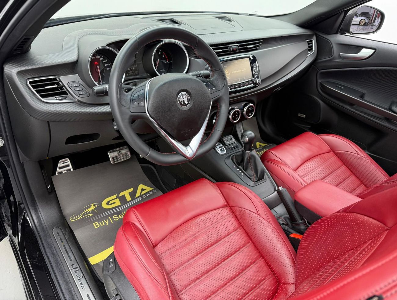 Alfa Romeo Giulietta 2021 Alfa Romeo Giulietta Veloce, 2026 Alfa Romeo Warranty + Service Pack, Excellent Condition, GCC